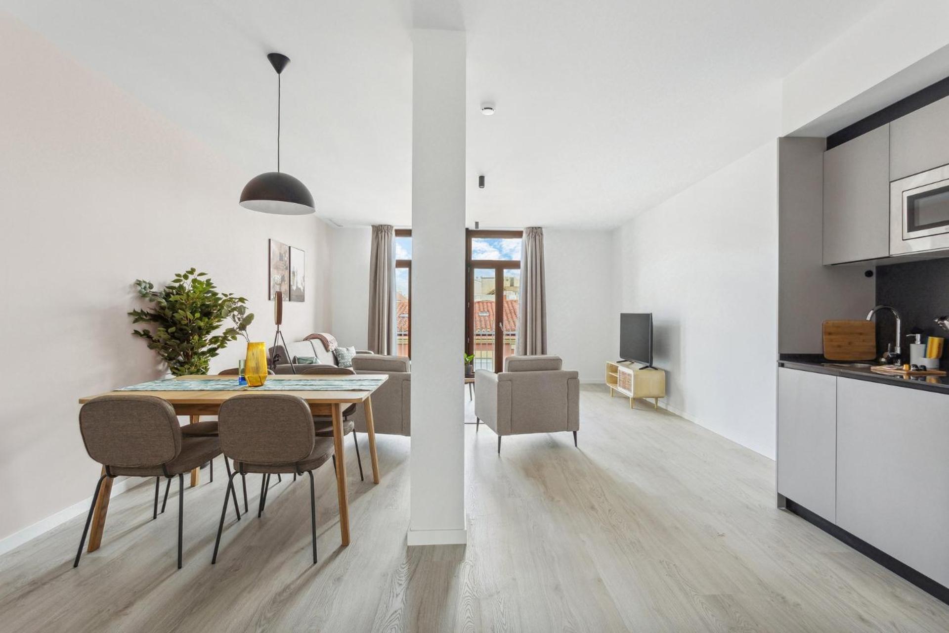 Limehome Valencia Calle De Cadiz Bagian luar foto